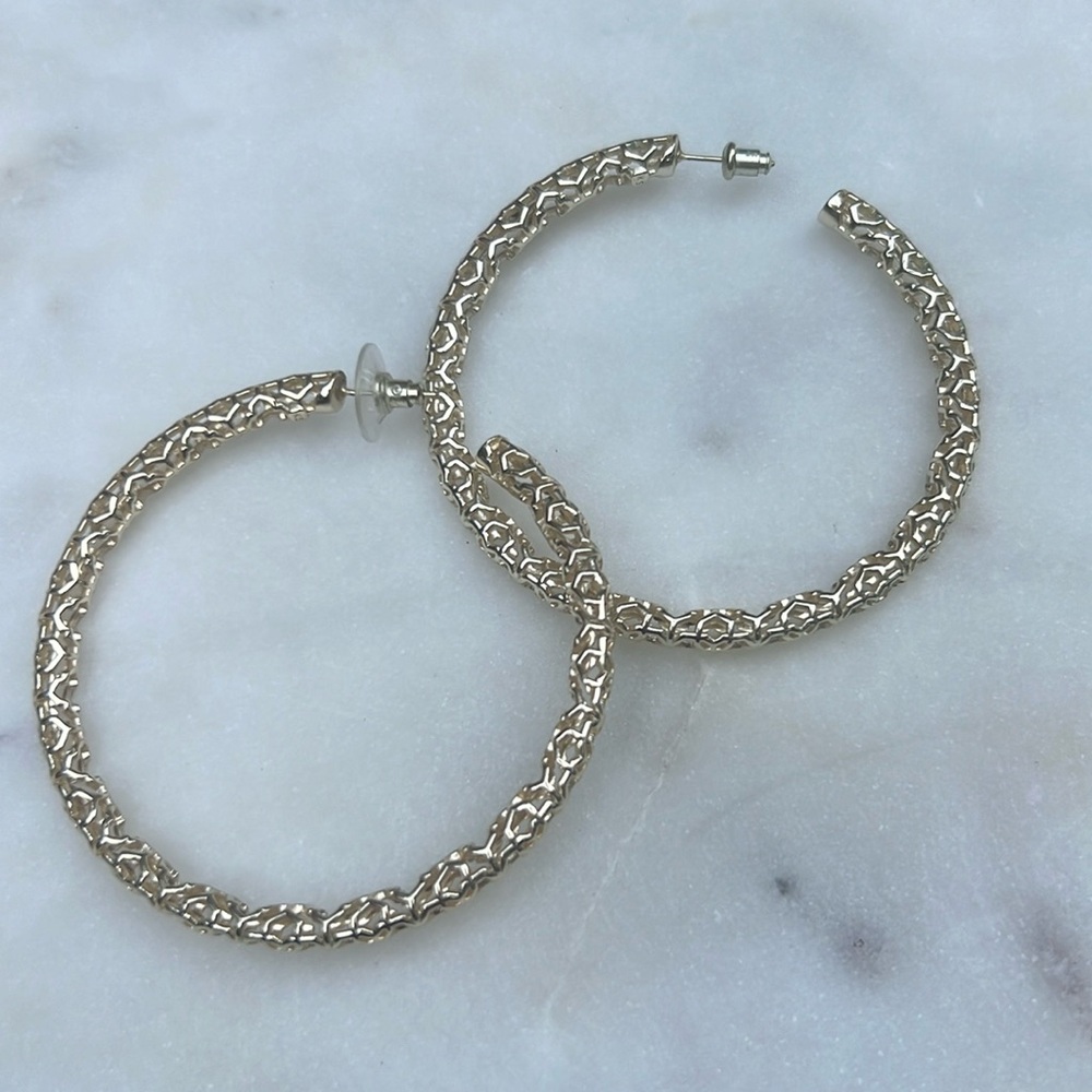 Kendra Scott Maggie hoops